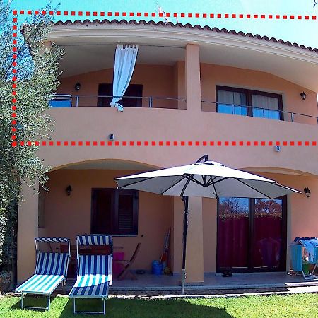 Casadelfaro Primo Piano 600Mt Dalla Spiaggia オルビア エクステリア 写真