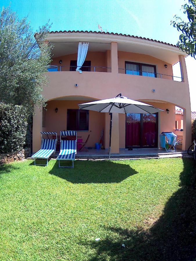 Casadelfaro Primo Piano 600Mt Dalla Spiaggia オルビア エクステリア 写真